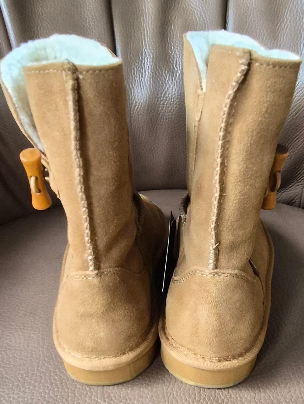 NWT Cabela's - Youth Suede, Shearling-Lined, Mid-Calf Boots in Brown, Size 2